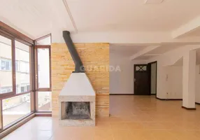 Foto 1 de Casa de Condomínio com 3 Quartos para alugar, 243m² em Menino Deus, Porto Alegre
