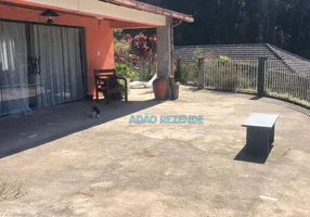 Foto 1 de Casa com 4 Quartos à venda, 125m² em Ermitage, Teresópolis