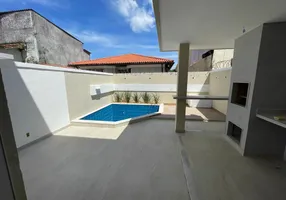 Foto 1 de Casa com 4 Quartos à venda, 177m² em Itaipu, Niterói