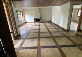 Foto 1 de Casa com 3 Quartos à venda, 405m² em Passo D areia, Porto Alegre