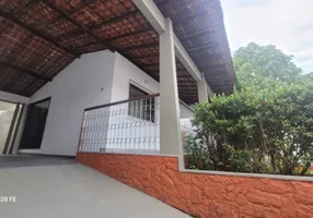 Foto 1 de Casa com 3 Quartos para alugar, 360m² em Jardim Renascença, São Luís