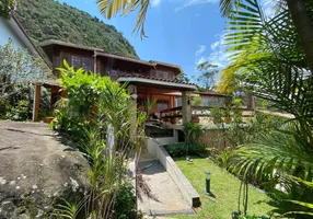 Foto 1 de Casa de Condomínio com 4 Quartos à venda, 229m² em Carlos Guinle, Teresópolis