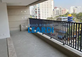 Foto 1 de Apartamento com 3 Quartos para alugar, 145m² em Vila Olímpia, São Paulo