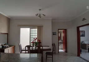 Foto 1 de Casa com 3 Quartos à venda, 183m² em Jardim Regina, Indaiatuba