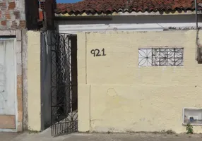 Foto 1 de Casa com 1 Quarto para alugar, 30m² em Cristo Redentor, Fortaleza