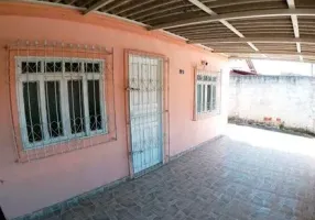Foto 1 de Casa com 2 Quartos à venda, 78m² em Feu Rosa, Serra