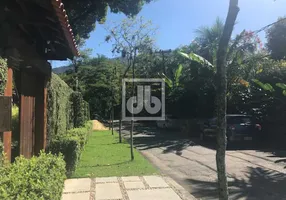 Foto 1 de Lote/Terreno à venda, 1500m² em Itanhangá, Rio de Janeiro