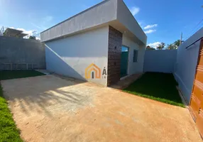 Foto 1 de Casa com 2 Quartos à venda, 65m² em Tiradentes, São Joaquim de Bicas