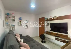 Foto 1 de Apartamento com 2 Quartos à venda, 50m² em Brasília, Araguari