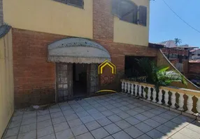 Foto 1 de Sobrado com 4 Quartos à venda, 267m² em Parque Santo Antônio, Guarulhos
