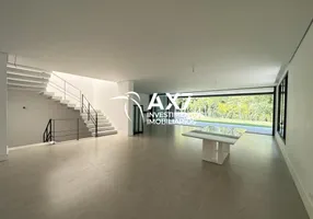 Foto 1 de Casa de Condomínio com 4 Quartos à venda, 828m² em Granja Julieta, São Paulo