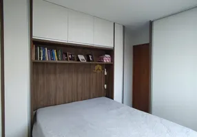 Foto 1 de Apartamento com 2 Quartos à venda, 53m² em Vila Nova, Joinville