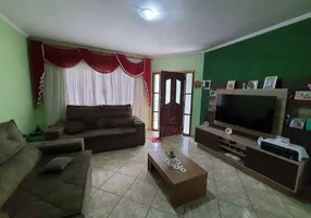 Foto 1 de Sobrado com 3 Quartos à venda, 273m² em Jardim Rina, Santo André