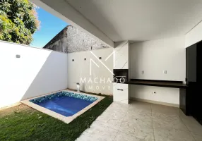 Foto 1 de Casa com 3 Quartos à venda, 125m² em Parque das Flores, Goiânia