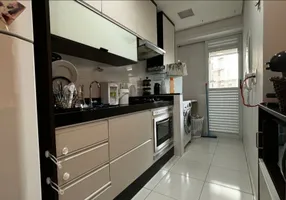 Foto 1 de Apartamento com 3 Quartos para alugar, 77m² em Santa Rosa, Londrina