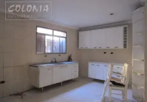 Foto 1 de Sobrado com 4 Quartos à venda, 330m² em Vila Sao Pedro, Santo André