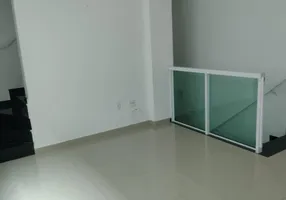 Foto 1 de Casa com 2 Quartos à venda, 105m² em Marapé, Santos