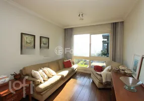 Foto 1 de Apartamento com 3 Quartos à venda, 100m² em Petrópolis, Porto Alegre