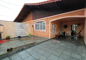 Foto 1 de Casa com 2 Quartos à venda, 107m² em Jardim Peruibe , Peruíbe