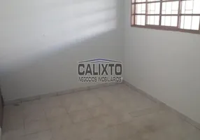 Foto 1 de Casa com 3 Quartos à venda, 250m² em Tocantins, Uberlândia