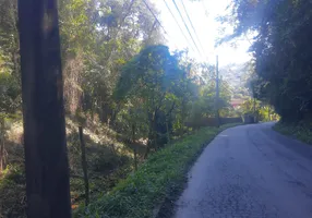 Foto 1 de Lote/Terreno à venda, 1400m² em Mosela, Petrópolis