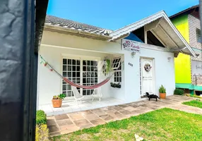 Foto 1 de Casa com 2 Quartos à venda, 220m² em Piratini, Gramado