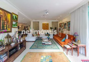 Foto 1 de Casa com 4 Quartos para venda ou aluguel, 690m² em Mangabeiras, Belo Horizonte