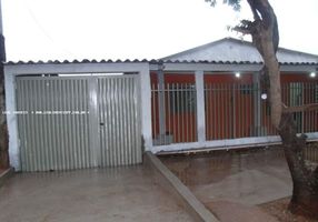 Foto 1 de Casa com 3 Quartos à venda, 80m² em Parque dos Pinheiros, Álvares Machado