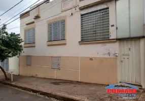 Foto 1 de Casa com 4 Quartos à venda, 252m² em Jardim Sao Carlos, São Carlos