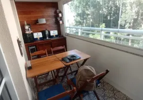 Foto 1 de Apartamento com 3 Quartos à venda, 80m² em Vila Suzana, São Paulo