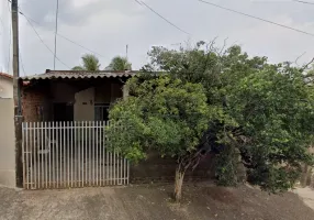 Foto 1 de Casa com 2 Quartos à venda, 185m² em Centro, Adamantina
