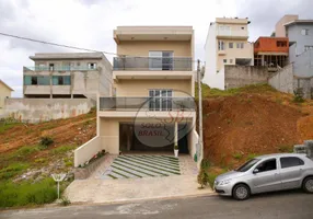 Foto 1 de Sobrado com 3 Quartos à venda, 201m² em Villa Verde, Franco da Rocha