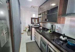 Foto 1 de Apartamento com 3 Quartos à venda, 94m² em Barreiros, São José