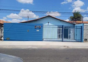 Foto 1 de Casa com 3 Quartos à venda, 135m² em Matadouro, Teresina