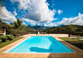 Foto 1 de Casa de Condomínio com 5 Quartos à venda, 261m² em Quinta da Barra, Teresópolis