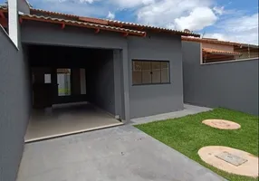 Foto 1 de Casa com 3 Quartos à venda, 102m² em Tomba, Feira de Santana