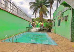 Foto 1 de Casa com 3 Quartos à venda, 320m² em Campo Grande, Rio de Janeiro