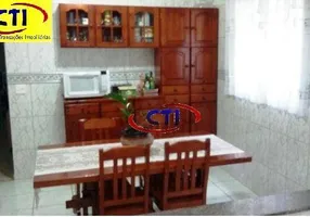 Foto 1 de Sobrado com 3 Quartos à venda, 176m² em Conjunto Habitacional Calux, São Bernardo do Campo