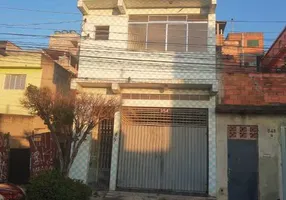 Foto 1 de Sobrado com 3 Quartos à venda, 290m² em Parque Jandaia, Carapicuíba