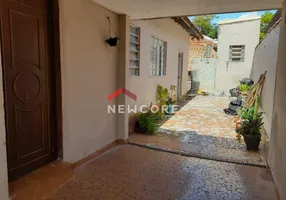 Foto 1 de Casa com 3 Quartos à venda, 92m² em Vila Camargo, Bauru