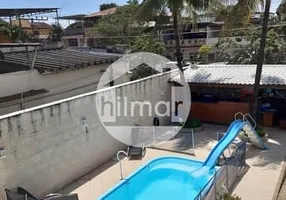 Foto 1 de Casa de Condomínio com 3 Quartos à venda, 200m² em Ramos, Rio de Janeiro