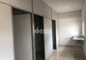 Foto 1 de Ponto Comercial para alugar, 100m² em Tibery, Uberlândia