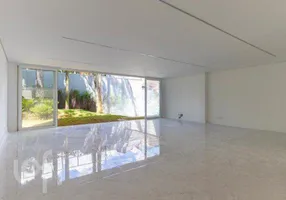 Foto 1 de Casa de Condomínio com 4 Quartos à venda, 420m² em Santo Amaro, São Paulo