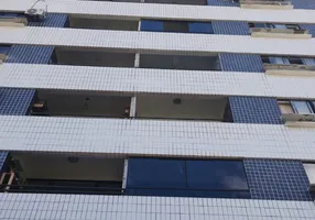 Foto 1 de Apartamento com 3 Quartos à venda, 75m² em Candeias, Jaboatão dos Guararapes