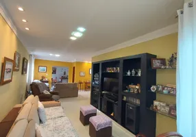Foto 1 de Casa de Condomínio com 4 Quartos à venda, 314m² em Loteamento Portal do Sol II, Goiânia