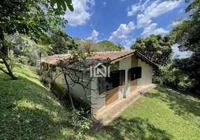 Foto 1 de Fazenda/Sítio com 4 Quartos à venda, 210m² em Granja Viana, Cotia
