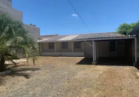 Foto 1 de Casa com 2 Quartos para alugar, 70m² em Boqueirão, Araucária