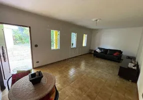 Foto 1 de Sobrado com 4 Quartos para venda ou aluguel, 359m² em Vila Príncipe de Gales, Santo André