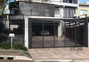 Foto 1 de Casa de Condomínio com 3 Quartos para alugar, 339m² em Nonoai, Porto Alegre