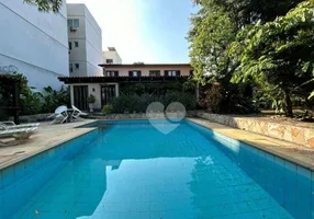 Foto 1 de Casa com 4 Quartos à venda, 385m² em Recreio Dos Bandeirantes, Rio de Janeiro